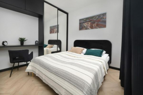 Ogrodowa Apartment Near Old Town by Noclegi Renters